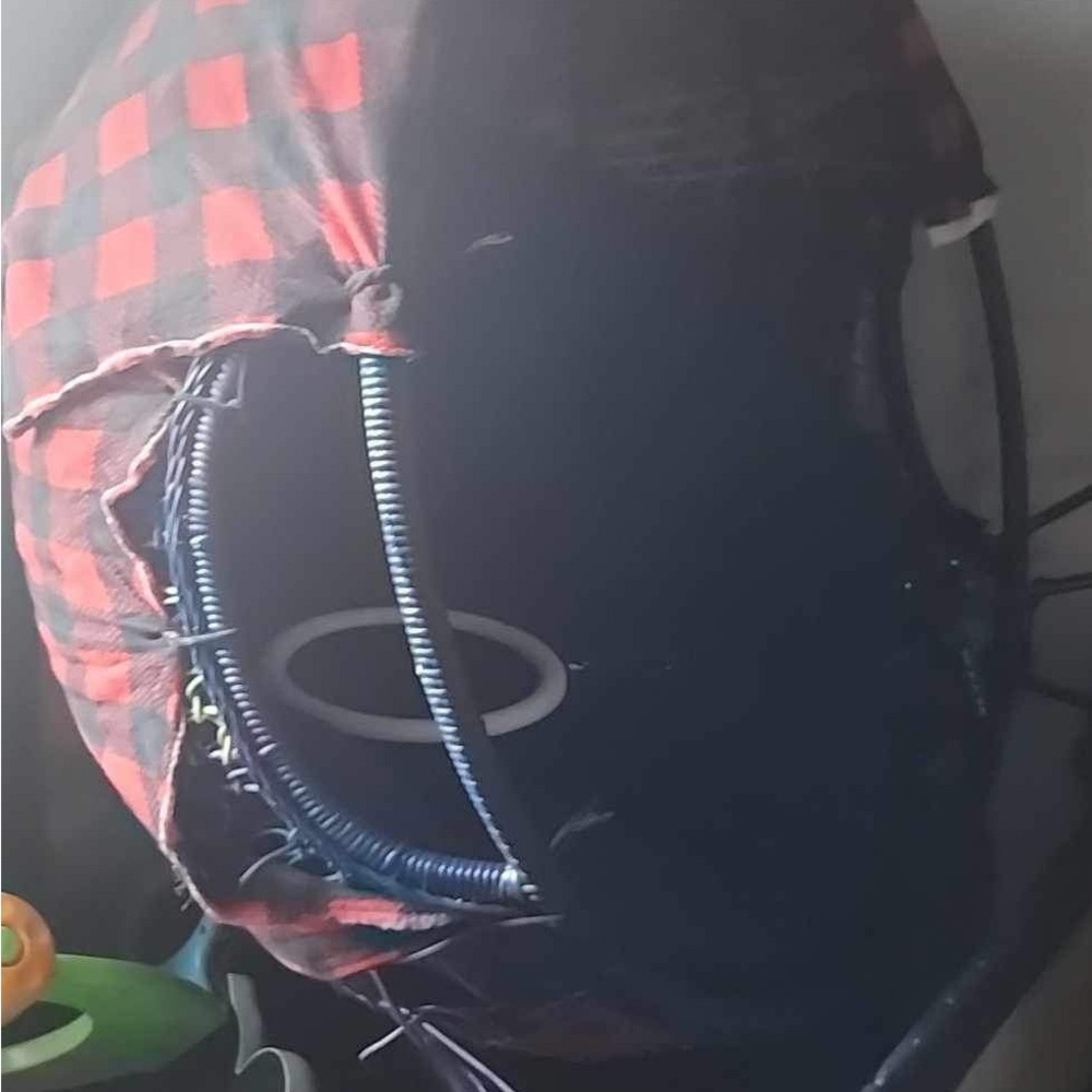Selling for a friend it’s a comfy chair